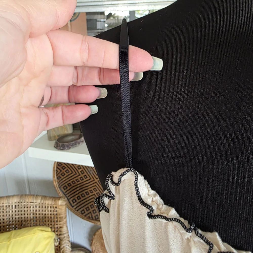 Forever 21 Cream and Black Camisole Boho Chic Milkmaid Tank Top - Picture 6 of 12